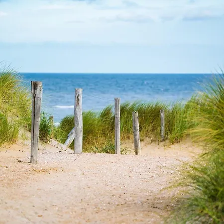 아파트 En Front De Avec Garage, Wifi Et Grand Balcon - - Fr-1-652-31