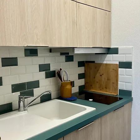 En Front De Avec Garage, Wifi Et Grand Balcon - - Fr-1-652-31