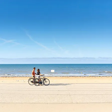 En Front De Avec Garage, Wifi Et Grand Balcon - - Fr-1-652-31 Apartment *