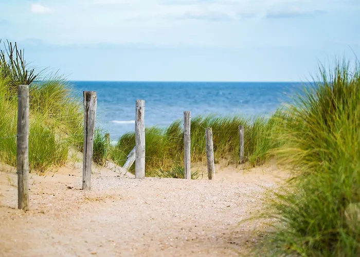 아파트 En Front De Avec Garage, Wifi Et Grand Balcon - - Fr-1-652-31